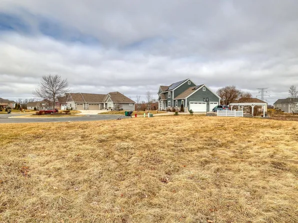 N57W19673 HOLLY COURT, Menomonee Falls, WI 53051