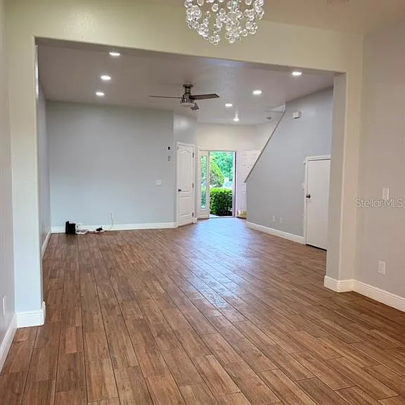 2962 Rodrick Cir — Photo 4