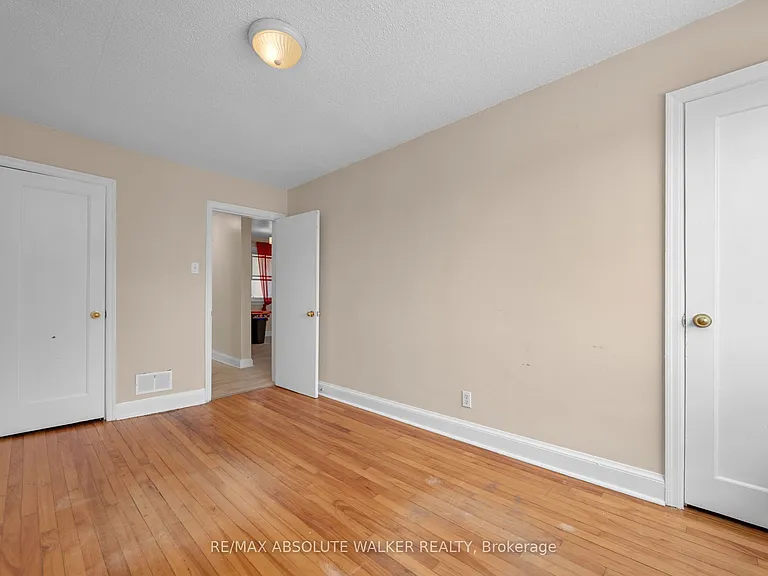 131 Dagmar Ave #3 — Photo 21