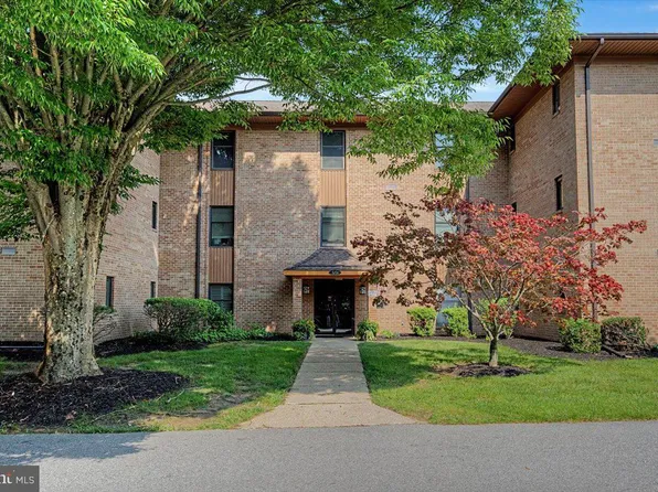 3201 Falcon Ln APT 301, Wilmington, DE 19808
