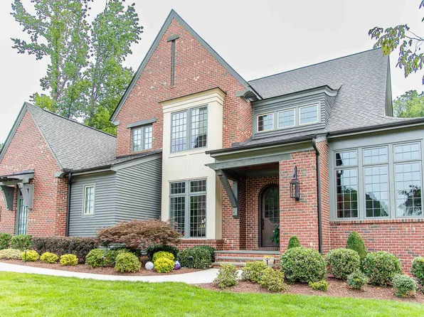 1113 Shadow Lake Dr, Raleigh, NC 27615