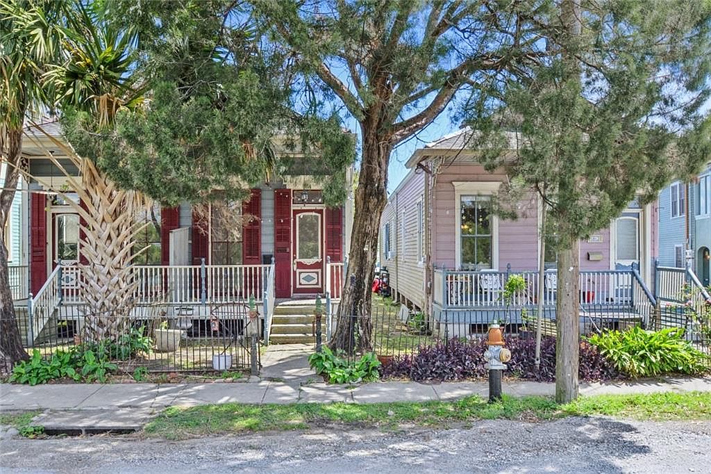 1812 Moss St, New Orleans, LA 70119 Zillow