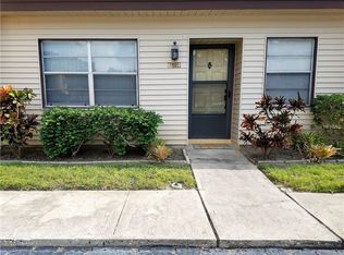 13714 Mission Oaks Blvd, Seminole, FL 33776