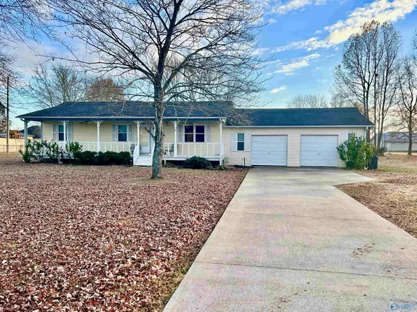 21611 Daveen Dr, Elkmont, AL 35620