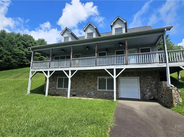 161 Thunder Ridge Road, Laurel Springs, NC 28644