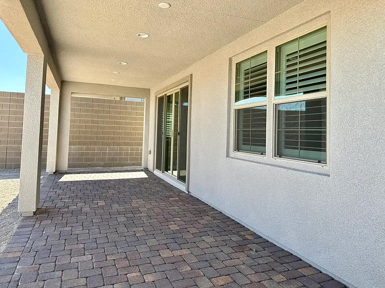 11825 Pandion Ave — Photo 23