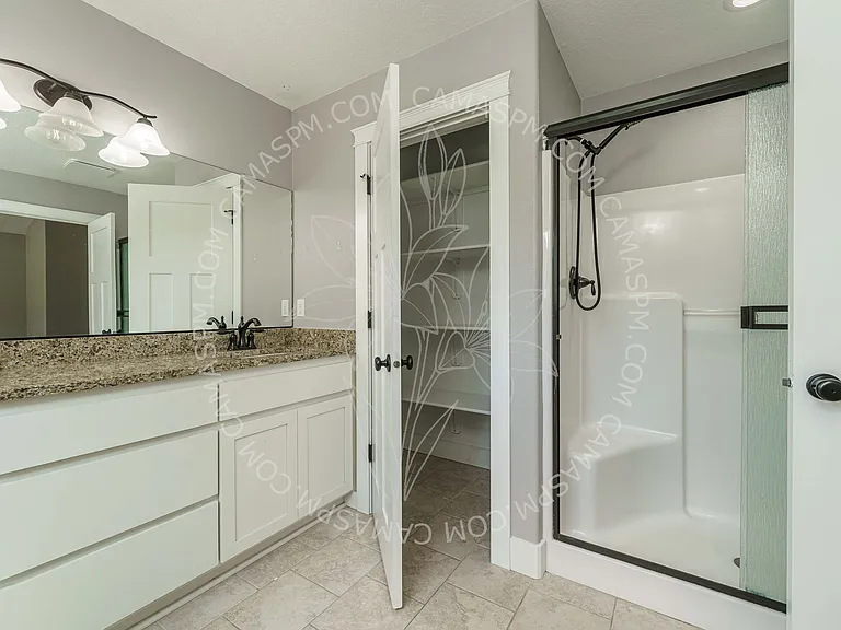 620 NW Ivy St — Photo 24
