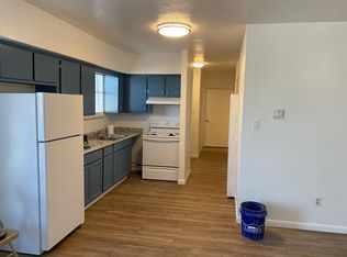 707 Luna Rd SW #B, Albuquerque, NM 87105