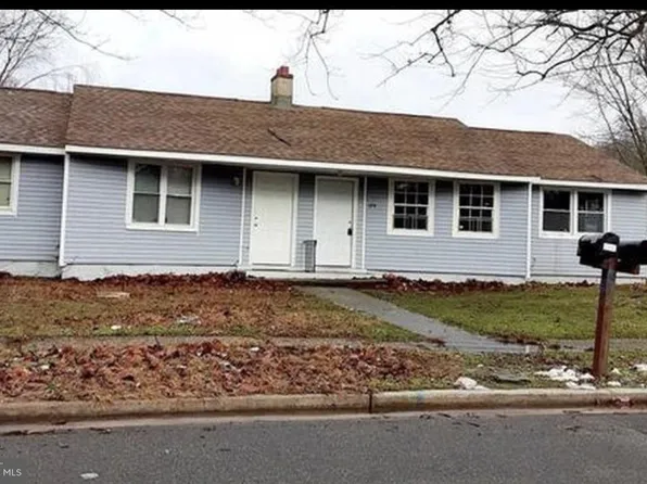 196 Kinsley Rd, Pemberton, NJ 08068