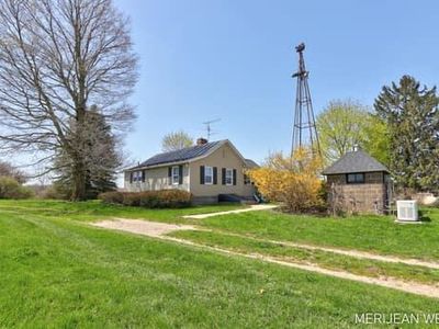 1376 24th St, Allegan, MI, 49010