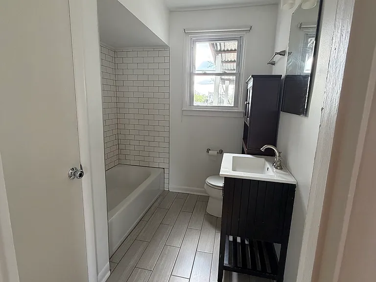 2418 Brasher Ave #A — Photo 3