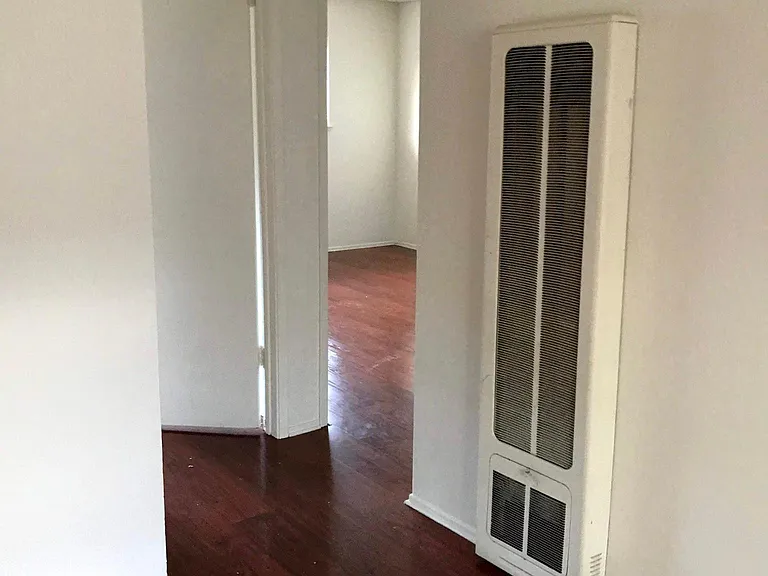 166 Echo Ave — Photo 3