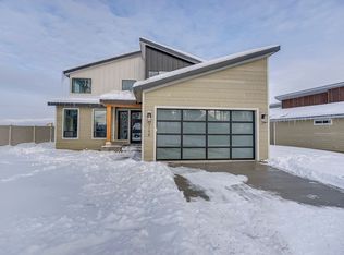 7158 N Courcelles Pkwy, Coeur D Alene, ID 83815