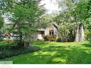 809 E Dill Dr, Dewitt, MI 48820