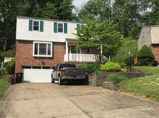 1111 Vancar Dr, Bethel Park, PA 15102