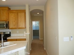 5208 Fox Trotter Way, Elk Grove, CA 95757