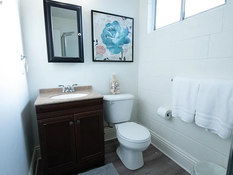1724 Palmetto Ave — Photo 11
