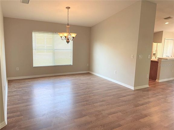 4th image of 6609 Cambridge Park Dr