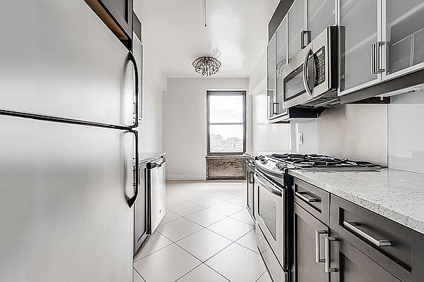 1st image of 56 7th Ave APT 2A
