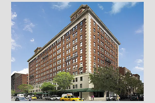 Sold by Compass | media 14