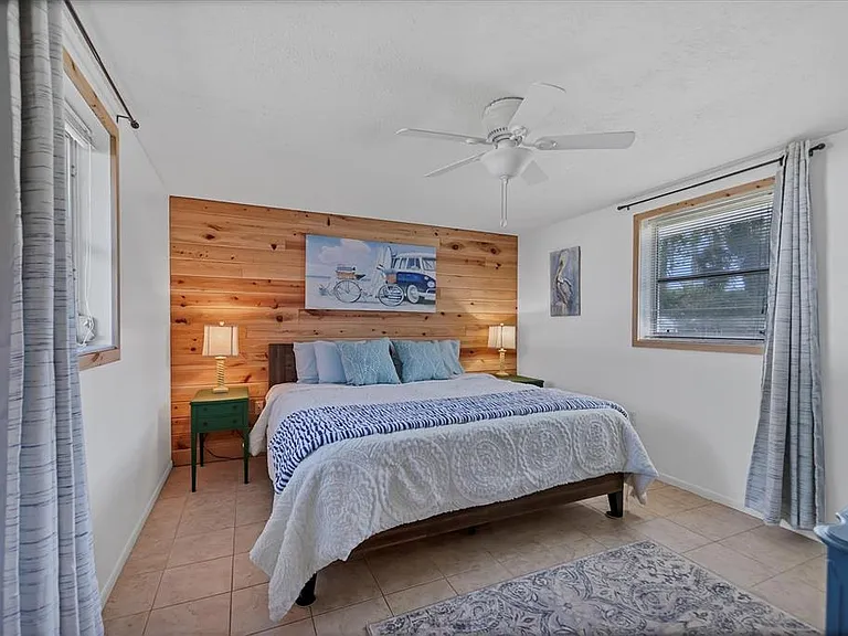 2323 Doud St — Photo 24