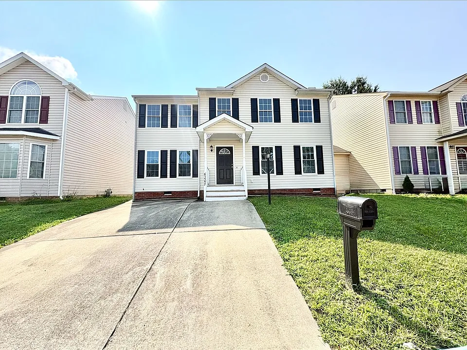 6207 Beaufont Hills Ct