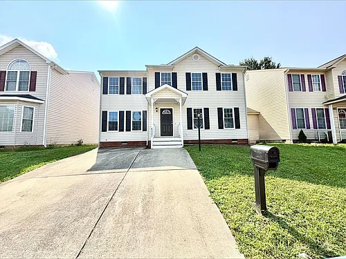 6207 Beaufont Hills Ct Photo 1