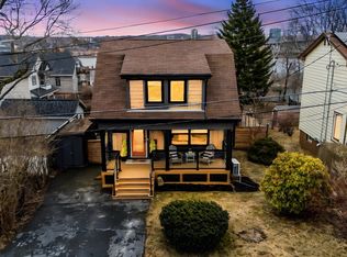 2881 Vincent St, Halifax, NS B3K 3M7