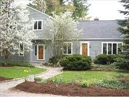 2nd image of 1015 Shirley Ave