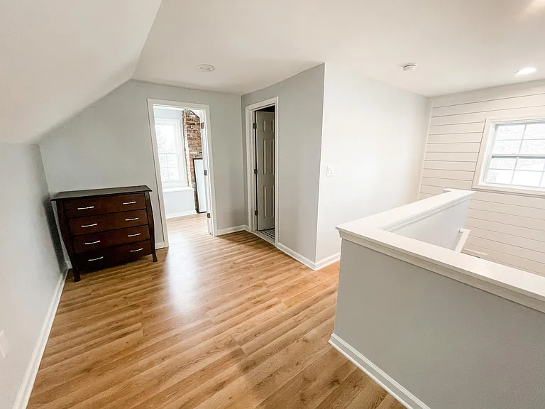 426 Hillcrest Ave — Photo 14