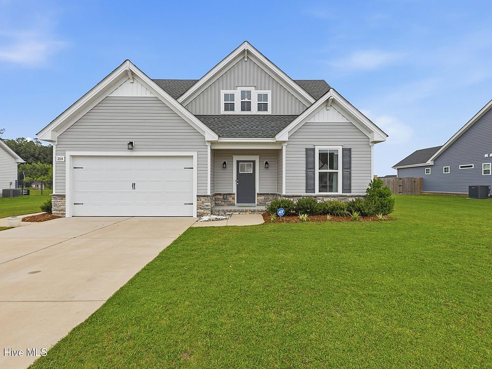 1st image of 214 Pleasant Drive