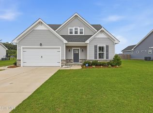 214 Pleasant Drive, Elizabeth City, NC 27909