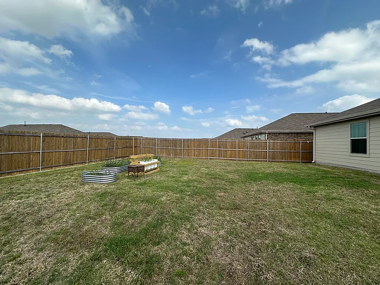 1638 Rosy Finch Dr — Photo 28