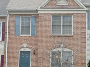 6054 Rockton Ct, Centreville, VA 20121