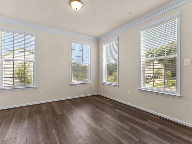 9309 Blanchard Dr — Photo 34