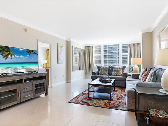 4th image of 4040 Galt Ocean Drive #1015