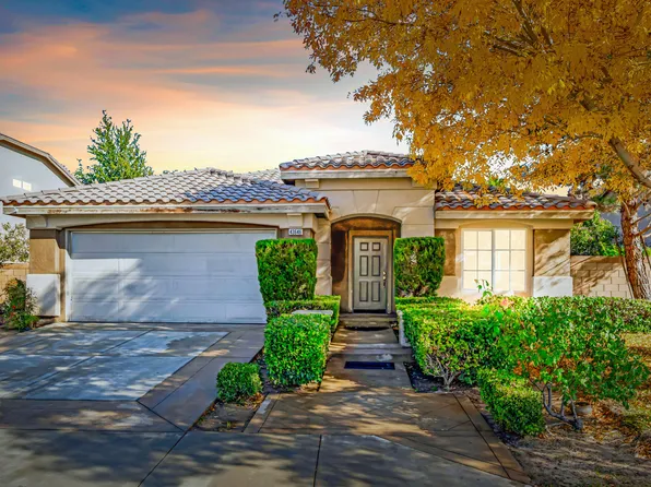 43646 Rialto Dr, Lancaster, CA 93535