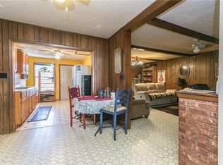 1315 S 4th St, Rogers, AR 72756