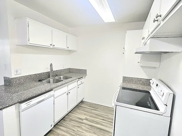 Colony Ridge Apartments — Photo 7