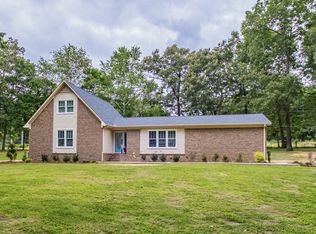 10 Hilldale Church Rd, Fayetteville, TN 37334