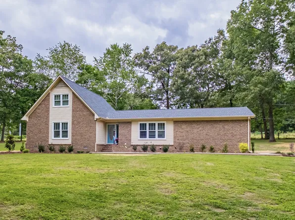 10 Hilldale Church Rd, Fayetteville, TN 37334