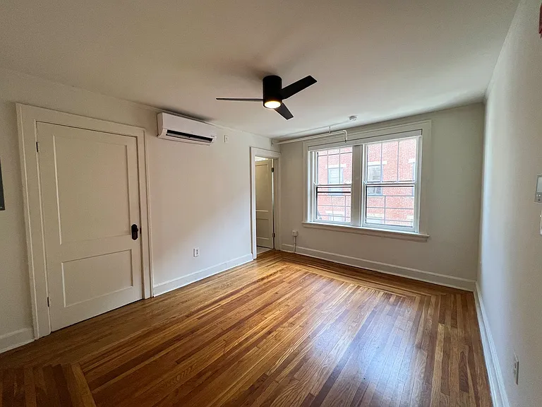 1401 Main Street — Photo 7