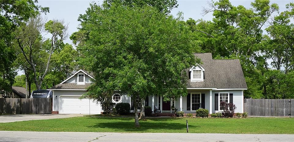 1st image of 6107 Oleander Dr