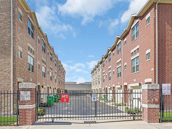 2nd image of 2710 Hullsmith Dr APT 301