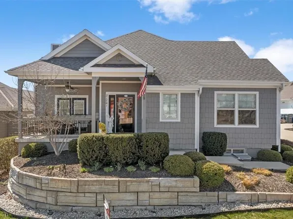 21741 W 120th Ct, Olathe, KS 66061