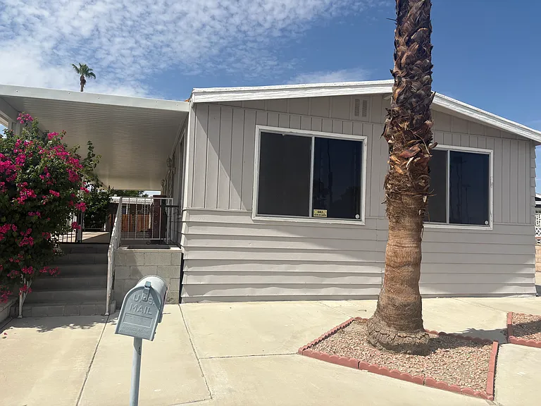 73753 Broadmoor Dr — Photo 1