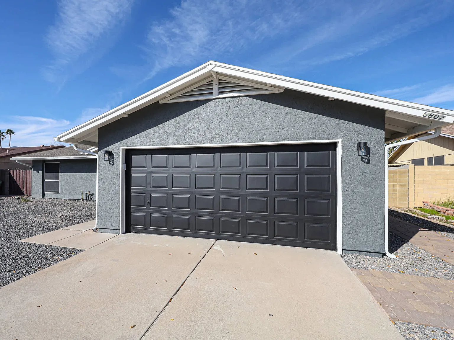 W Campo Bello Dr, Glendale — Photo 2