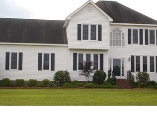 132 Highland Dr, Angier, NC 27501