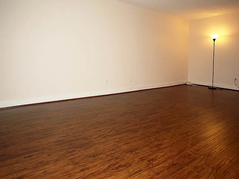 2300 Pimmit Dr #113 — Photo 9
