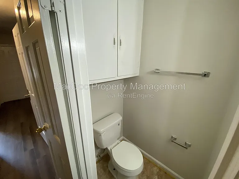 130 Janney Ct — Photo 19